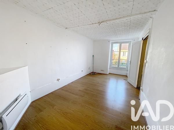 Immeuble à vendre 326 m² Houdan
