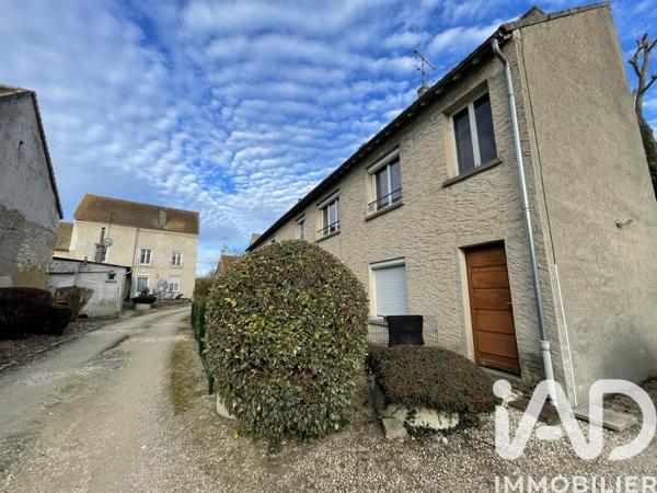 Immeuble à vendre 326 m² Houdan