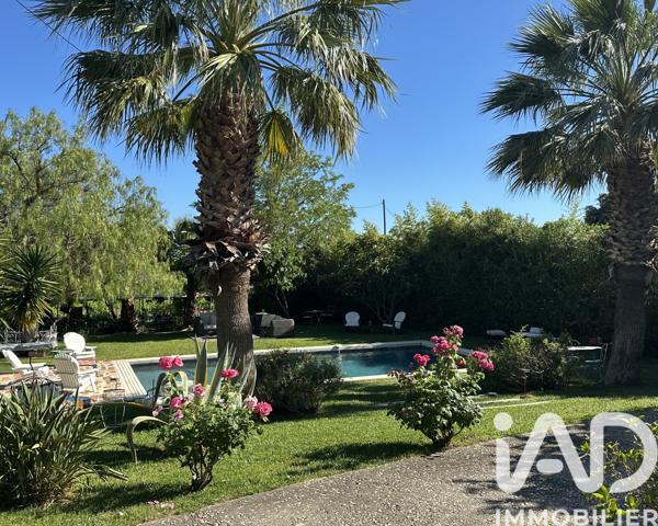 Maison à vendre 15 pièces 380 m² Saint-Cyr-sur-Mer