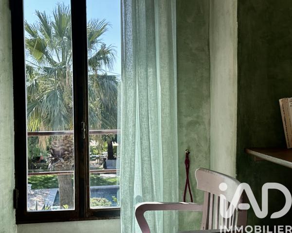 Maison à vendre 15 pièces 380 m² Saint-Cyr-sur-Mer
