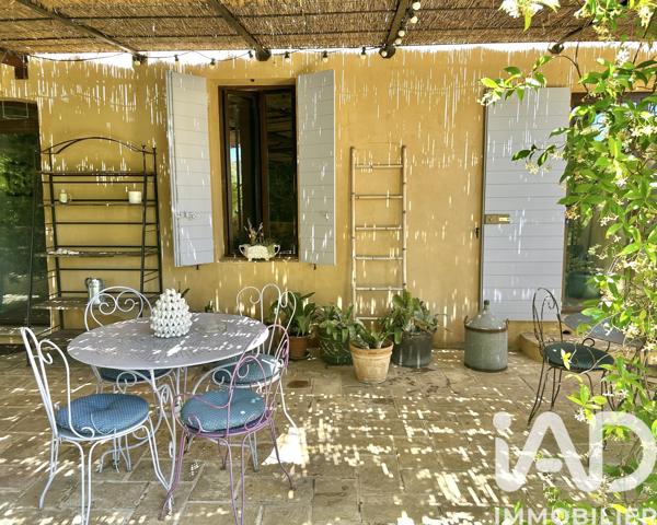 Maison à vendre 15 pièces 380 m² Saint-Cyr-sur-Mer
