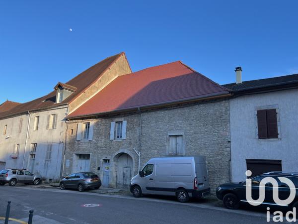 Immeuble à vendre 600 m² Orgelet
