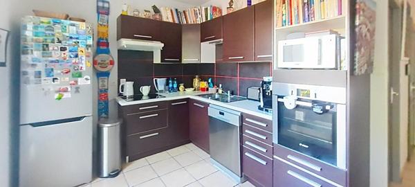 Doubles habitation de 105m² et 100m² + gîte 44m² et garage 97m² sur 545m² de terrain