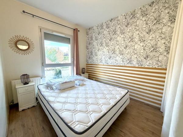Appartement à louer 1 090 € CC Oullins-Pierre-Bénite 3 p 52 m² DPE C