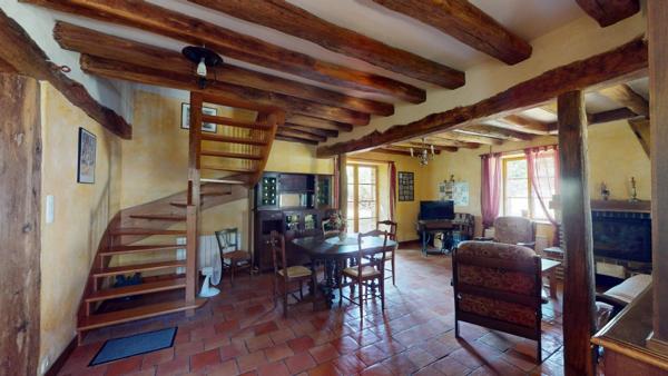 Location                                                      Maison
                        
                     3 pièces                      75 m2                     à Landelles