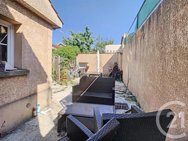 Maison à vendre  4 pièces - 63,33 m 2   LE BLANC MESNIL  - 93