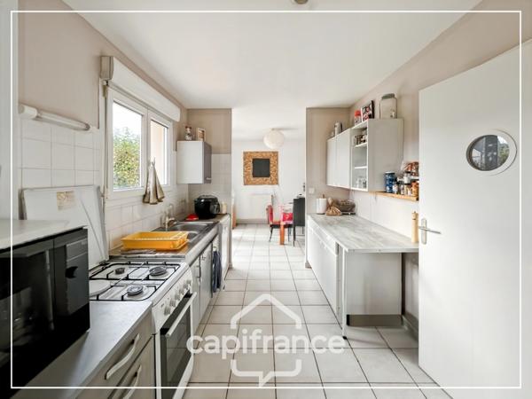 MAISON FAMILIALE 4 CH - SANS VIS A VIS - 367 M² DE TERRAIN EXPOSE PLEIN SUD