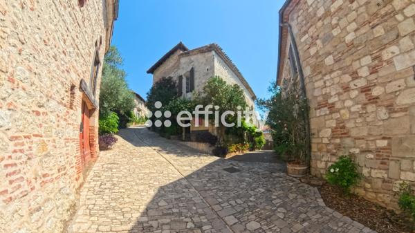 Maison
         8 pièces
        - 265 m² 399 000 € *