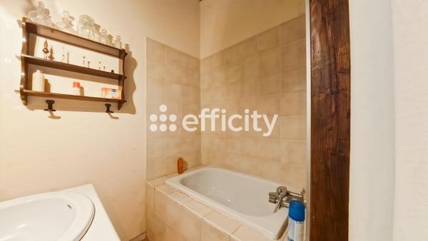 Maison
         8 pièces
        - 265 m² 399 000 € *