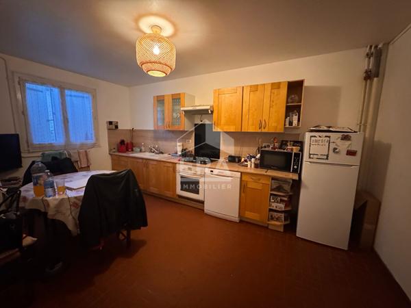 Maison à vendre à Blaye - 4 pièces, 3 chambres, garage