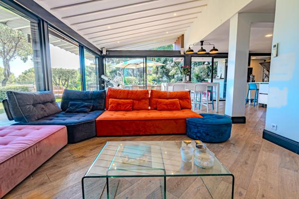 Maison à vendre  11 pièces - 280 m2 CAVALAIRE SUR MER - 83