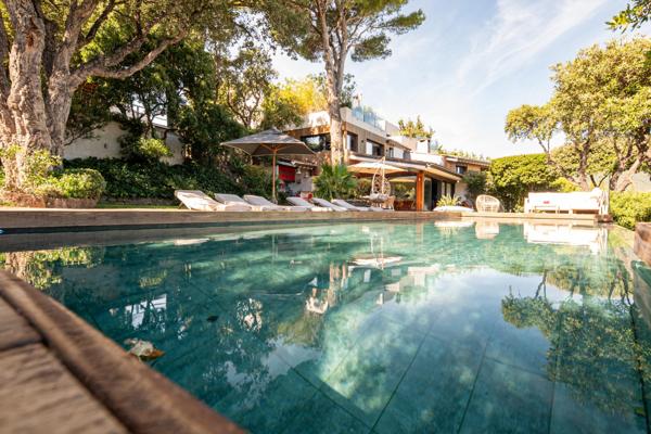 Maison à vendre  11 pièces - 280 m2 CAVALAIRE SUR MER - 83