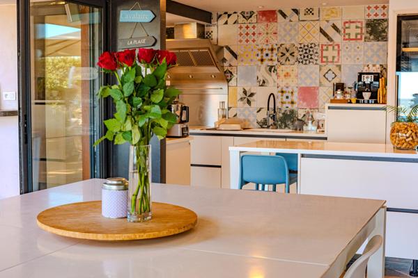 Maison à vendre  11 pièces - 280 m2 CAVALAIRE SUR MER - 83