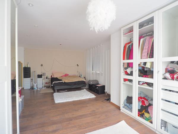 Maison rénovée 8 pièces, coeur d'Heillecourt (172 m²)