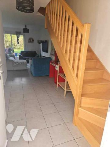 VERTOU Beautour maison de lotissement fonctionnelle avec garage et jardin