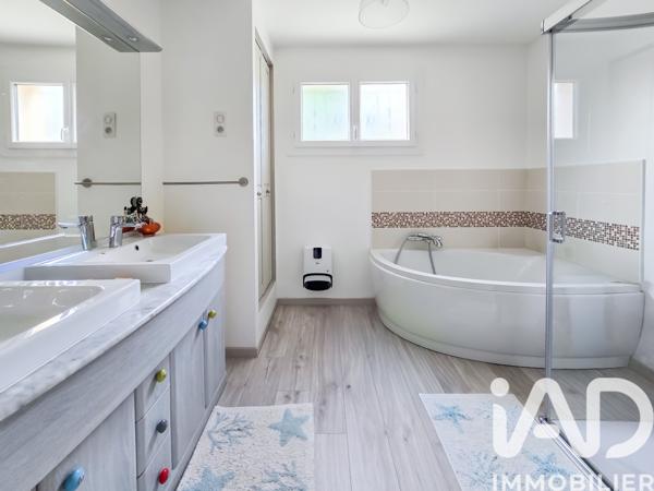 Maison à vendre 6 pièces 185 m² Monteils