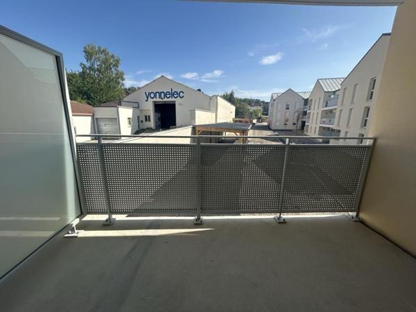 Location Appartement 4 pièces 75.93 m² - Provins 77160