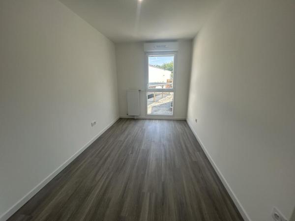 Location Appartement 4 pièces 75.93 m² - Provins 77160