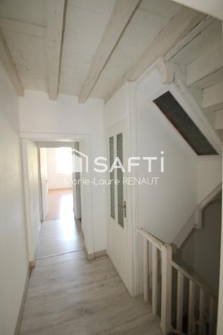 Maison de village sans extérieur - 2 chambres - 2 salles de bains - 2 toilettes - 2 entrées