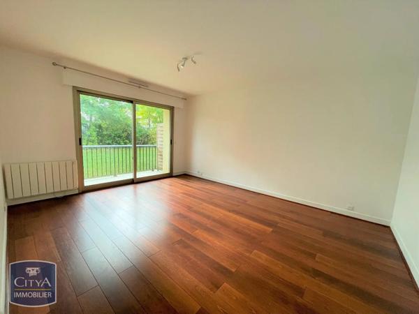 Appartement à louer 2 pièces 51.9m² Rambouillet (78120)