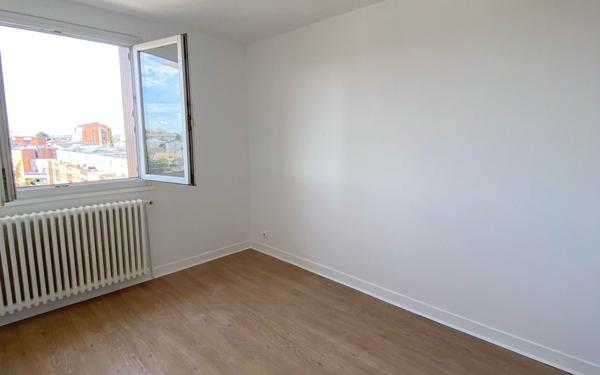 Appartement à louer    3 pièces • 64,30 m2 Livry-Gargan