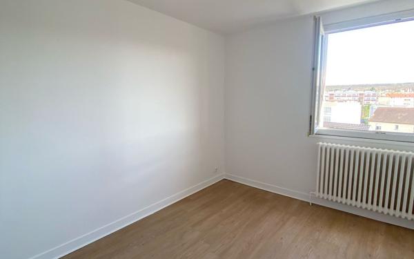 Appartement à louer    3 pièces • 64,30 m2 Livry-Gargan