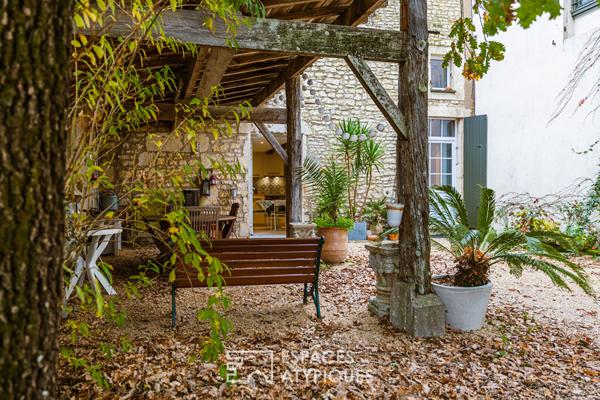 Maison d’antan accueillante et chaleureuse