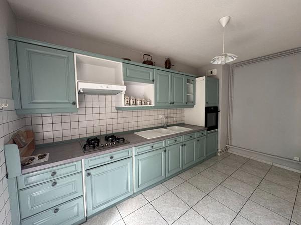 Appartement - 4 pièces - 101 m²