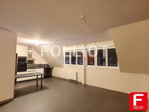 LOUER - A 10 min de VIRE, SOMPTUEUX T3 de 73 m²