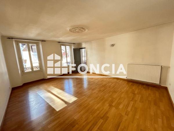Location Appartement 2 pièces 52.18 m² - 33 RUE JEAN EYMARD Gap 05000
