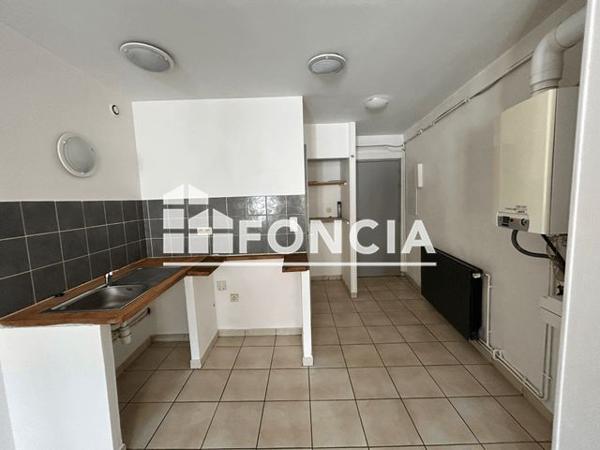 Location Appartement 2 pièces 52.18 m² - 33 RUE JEAN EYMARD Gap 05000