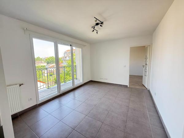 Appartement à vendre 2 pièces 36m2 immeuble de standing sur Alfortville