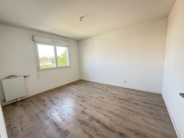 Appartement à vendre 2 pièces 36m2 immeuble de standing sur Alfortville