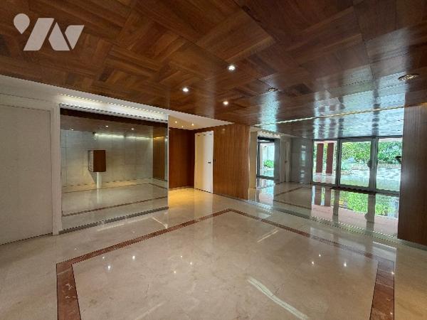 PARIS 7ᵉ – DUROC | 148 M² – BALCONS – DOUBLE BOX - CAVE