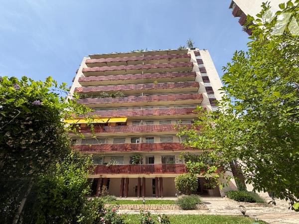 PARIS 7ᵉ – DUROC | 148 M² – BALCONS – DOUBLE BOX - CAVE