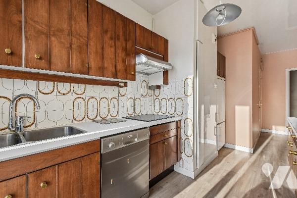 PARIS 7ᵉ – DUROC | 148 M² – BALCONS – DOUBLE BOX - CAVE