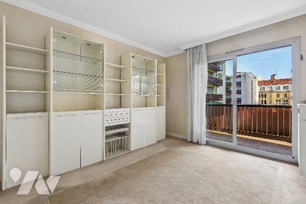 PARIS 7ᵉ – DUROC | 148 M² – BALCONS – DOUBLE BOX - CAVE