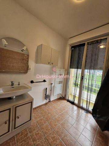 Immeuble à vendre 12 pièces de 580 m²
