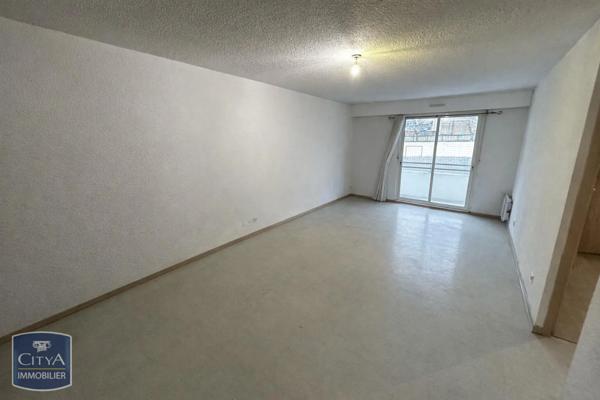 Appartement à louer 2 pièces 41.88m²