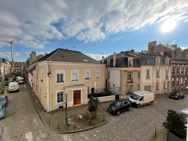 TYPE 2, REIMS - CAPUCINS