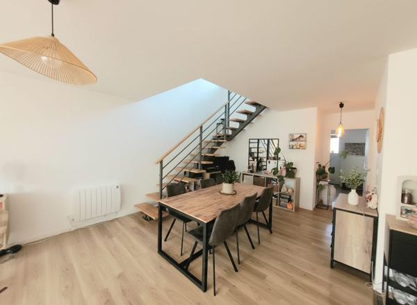 À vendre - Maison mitoyenne 2 côtés, 4 pièces située à La Riche (37520)