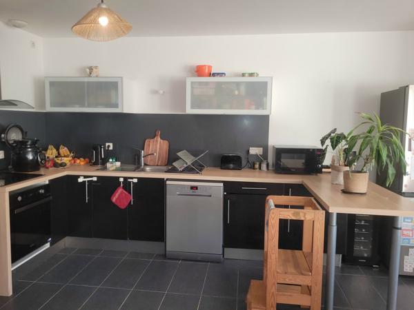 À vendre - Maison mitoyenne 2 côtés, 4 pièces située à La Riche (37520)