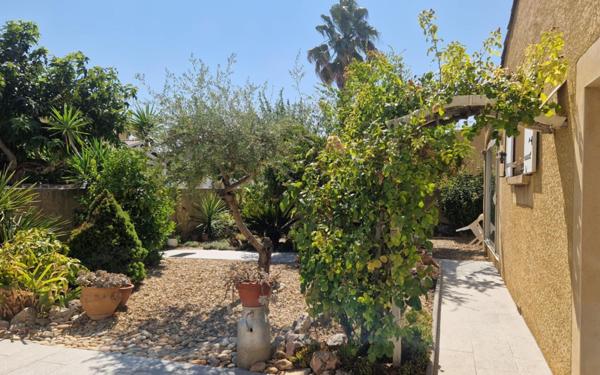 Maison à vendre    4 pièces •  Mèze