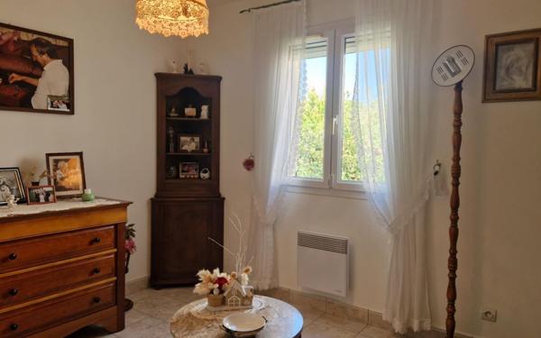 Maison à vendre    4 pièces •  Mèze