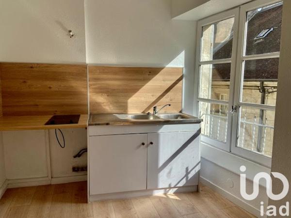 Location appartement 4 pièces 75 m² Dole