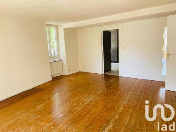 Location appartement 4 pièces 75 m² Dole