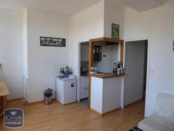 Appartement à louer 2 pièces 33.71m² Dijon (21000)