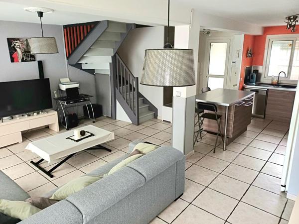 Maison Istres 5 pièce(s) avec piscine