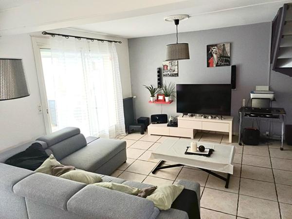 Maison Istres 5 pièce(s) avec piscine