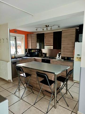 Maison Istres 5 pièce(s) avec piscine